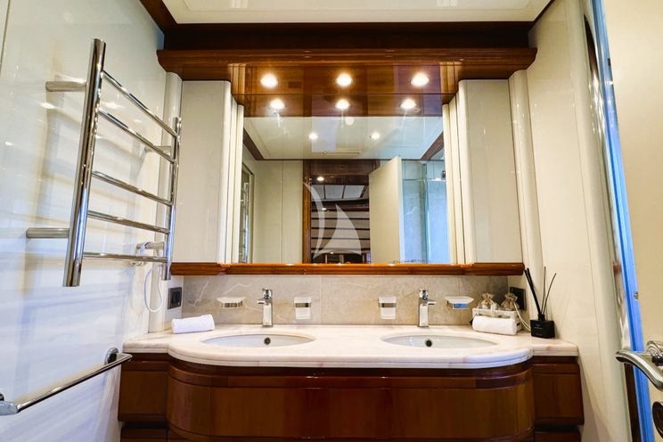 Charter Yacht YOLO TOO - Ferretti Custom Line 94 - 4 Cabins - Ibiza - Palma - Mallorca - Balearics - Spain