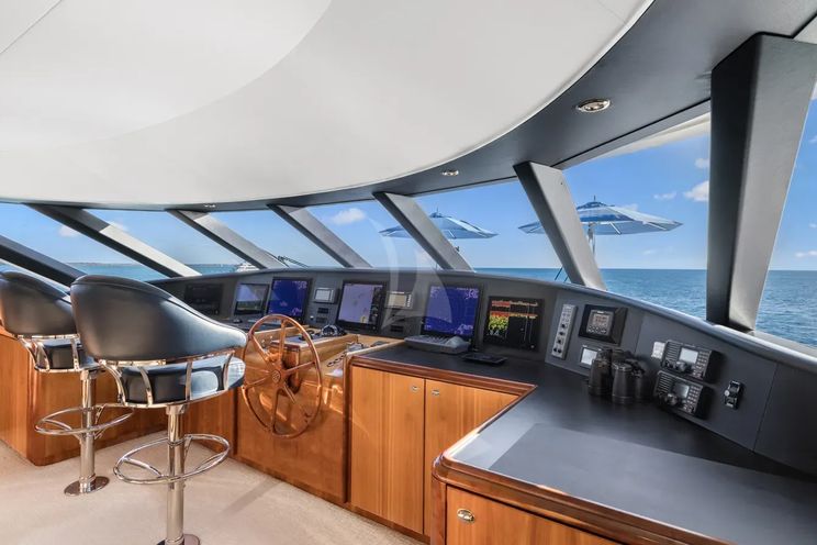 Charter Yacht YOLO - Westport 130 - 5 Cabins - Nassau - Exumas - Bahamas
