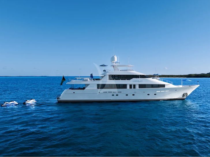 YOLO Westport 130 - with the jet skis YOLO Westport 130 - with the jet skis