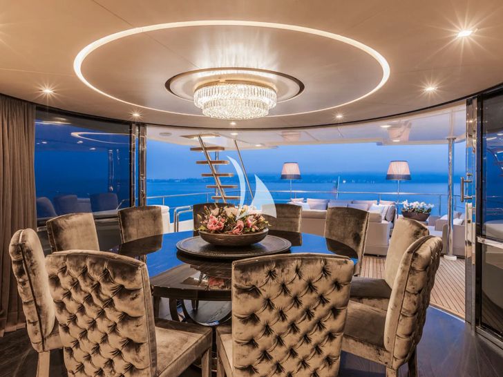 YVONNE Ferretti Custom Line Navetta 28 - indoor dining area YVONNE Ferretti Custom Line Navetta 28 - indoor dining area