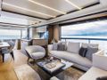 LEGEND II Absolute Navetta 68 - saloon LEGEND II Absolute Navetta 68 - saloon