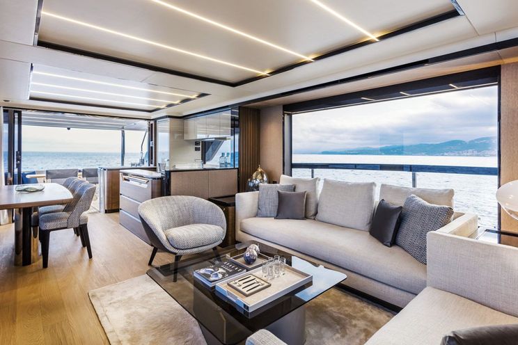 Charter Yacht LEGEND II - Absolute Navetta 68 - 4 Cabins - Cannes - Nice - Monaco - St Tropez - French Riviera