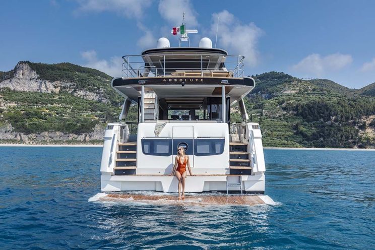 Charter Yacht LEGEND II - Absolute Navetta 68 - 4 Cabins - Cannes - Nice - Monaco - St Tropez - French Riviera