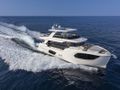 LEGEND II Absolute Navetta 68 - cruising across the waterline LEGEND II Absolute Navetta 68 - cruising across the waterline