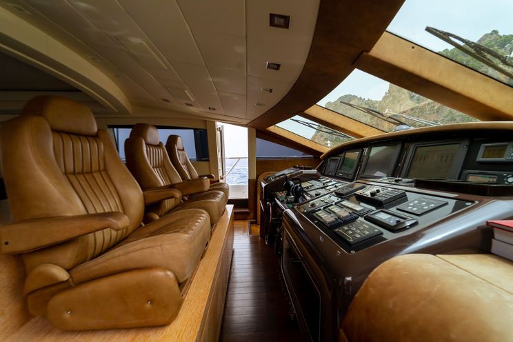 Charter Yacht LA DIGUE - Mangusta 92 - 4 Cabins - Cannes - Nice - St Tropez - Antibes - French Riviera