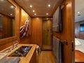 LA DIGUE Mangusta 92 - master cabin bathroom LA DIGUE Mangusta 92 - master cabin bathroom