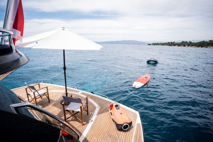 Charter Yacht PALUMBA - Sunseeker Predator 84 - 4 Cabins - Cannes - St Tropez - Nice- Antibes - French Riviera - Monaco