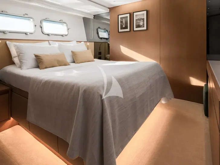 ZATARA II Sanlorenzo SL90A - VIP cabin 1 ZATARA II Sanlorenzo SL90A - VIP cabin 1