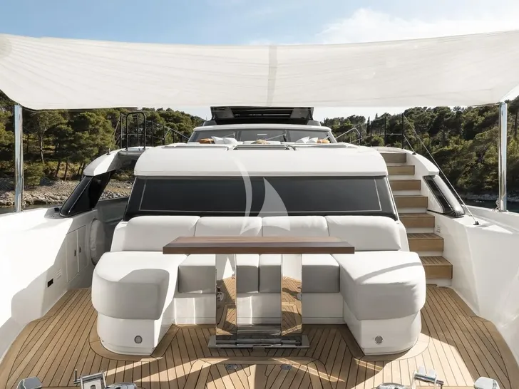 ZATARA II Sanlorenzo SL90A - foredeck lounge ZATARA II Sanlorenzo SL90A - foredeck lounge