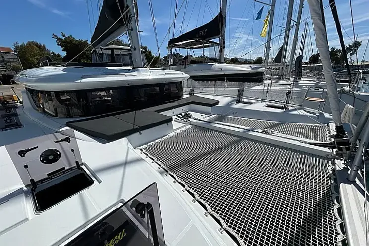 Charter Yacht ZEN 2 Green Wave - Lagoon 43 - 4 Cabins - Athens - Mykonos - Paros - Greece