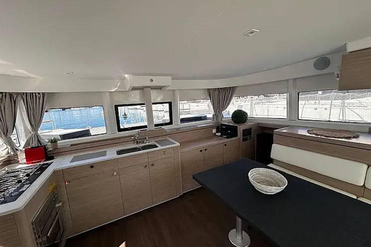 Charter Yacht ZEN 2 Green Wave - Lagoon 43 - 4 Cabins - Athens - Mykonos - Paros - Greece
