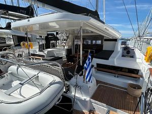 ZEN 2 Green Wave - Lagoon 43 - 4 Cabins - Athens - Mykonos - Paros - Greece ZEN 2 Green Wave - Lagoon 43 - 4 Cabins - Athens - Mykonos - Paros - Greece