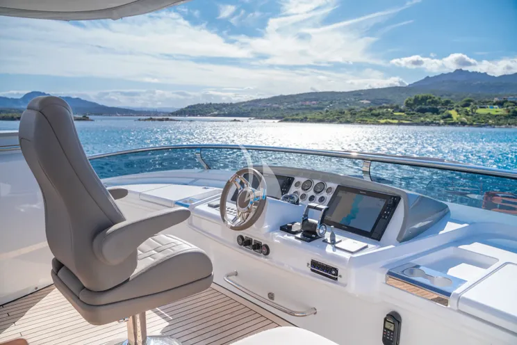 Charter Yacht ZENIT - Lagoon Seventy 8 - 4 Cabins - Olbia - Cala dei Sardi - La Maddalena - Porto Cervo - Sardinia - Italy