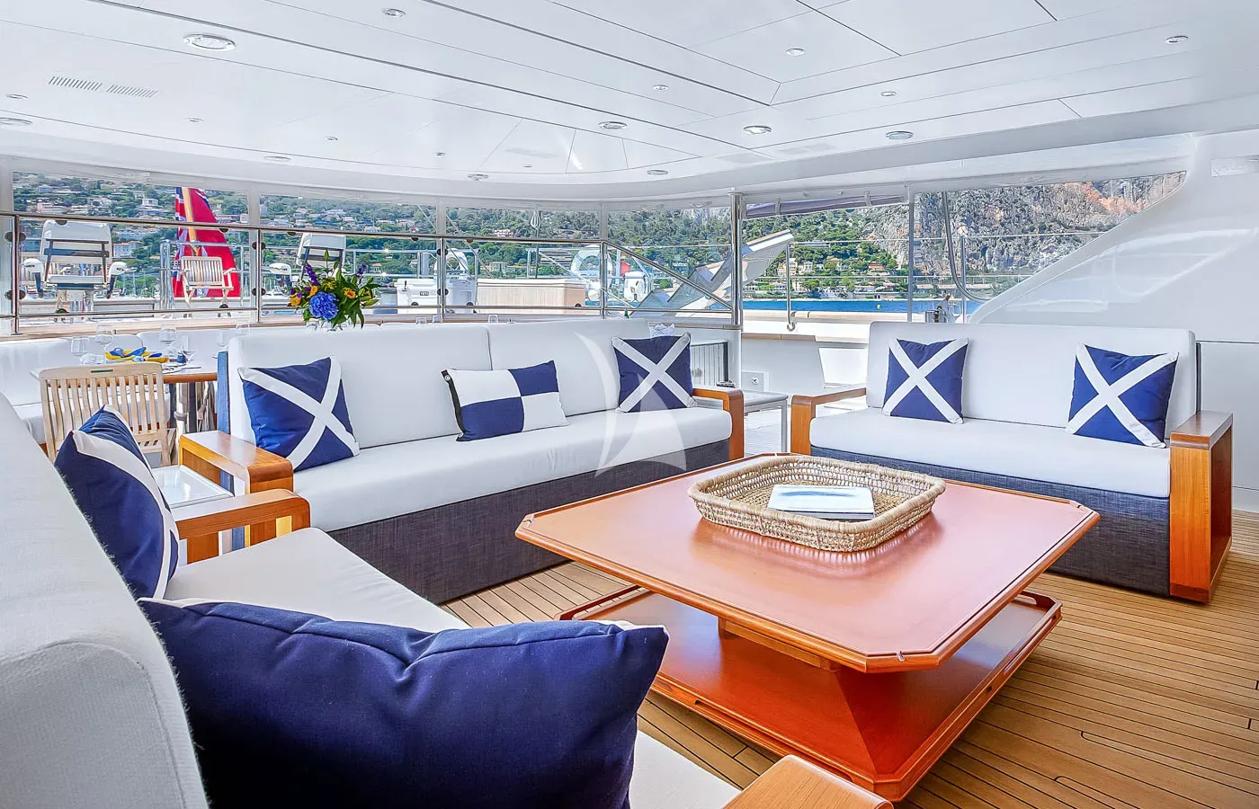 ZENJI Perini Navi 56m - aft deck lounge