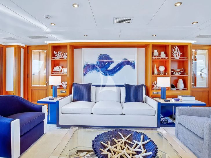 ZENJI Perini Navi 56m - main saloon lounge ZENJI Perini Navi 56m - main saloon lounge