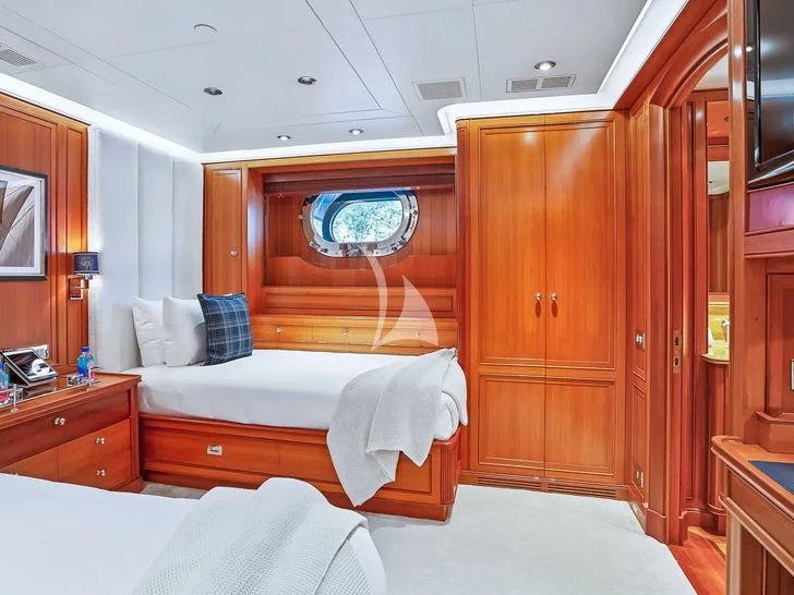 ZENJI Perini Navi 56m - twin cabin ZENJI Perini Navi 56m - twin cabin