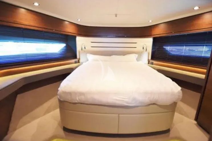 Charter Yacht ZEN OF LONDON - Princess 68 - 4 Cabins - Palma - Mallorca - Ibiza - Balearics - Spain