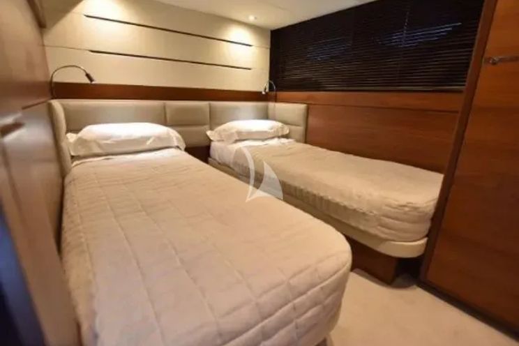 Charter Yacht ZEN OF LONDON - Princess 68 - 4 Cabins - Palma - Mallorca - Ibiza - Balearics - Spain