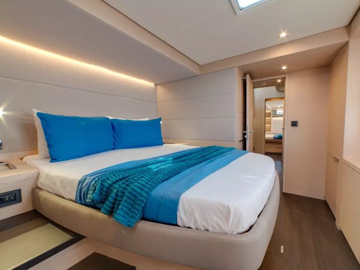 ZERI Lagoon 55 - VIP cabin 1 ZERI Lagoon 55 - VIP cabin 1