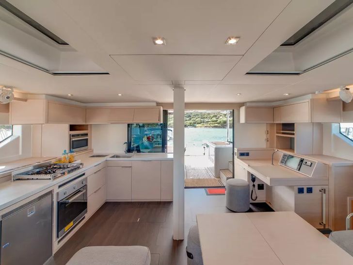 ZERI Lagoon 55 - galley and navigation pane ZERI Lagoon 55 - galley and navigation pane