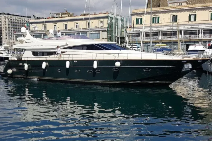 Charter Yacht ZIA CANAIA - Riva Opera 80 - 4 Cabins - Positano - Naples - Capri - Amalfi Coast - Italy