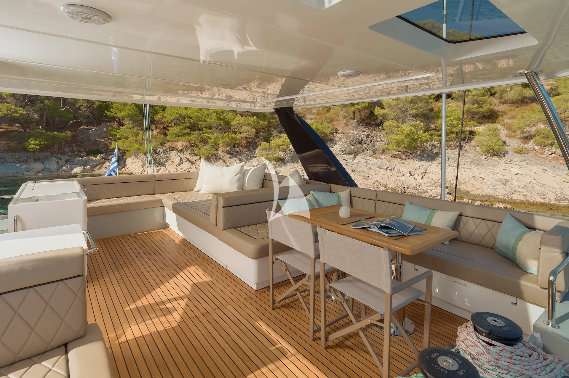 Charter Yacht ZORA NUA - Heysea 60 - 5 Cabins - Trogir - Split - Dubrovnik - Hvar - Croatia