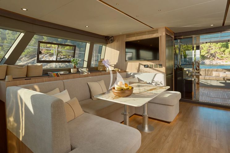 Charter Yacht ZORA NUA - Heysea 60 - 5 Cabins - Trogir - Split - Dubrovnik - Hvar - Croatia