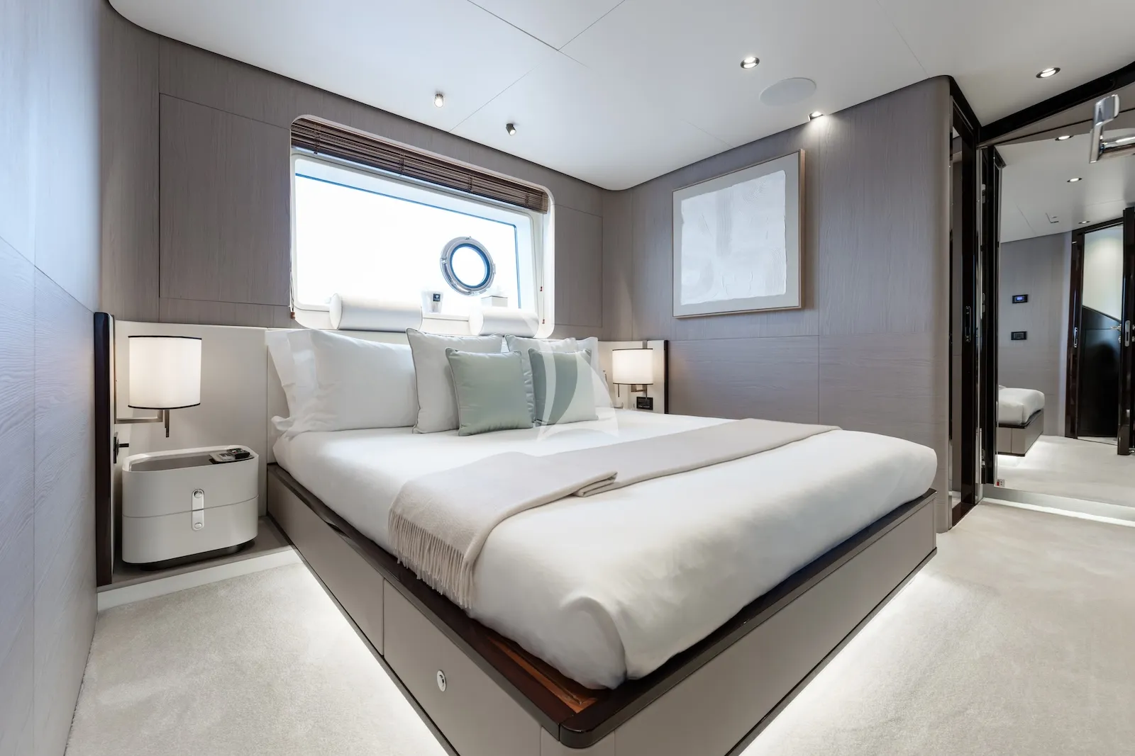 Charter Yacht ZOZO - Azimut Grande 27m - 5 Cabins - Palma - Mallorca - Ibiza - Balearics - Spain