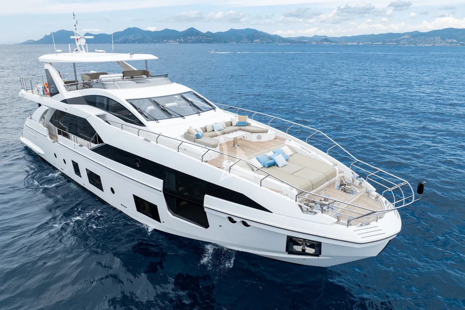 Charter Yacht ZOZO - Azimut Grande 27m - 5 Cabins - Palma - Mallorca - Ibiza - Balearics - Spain