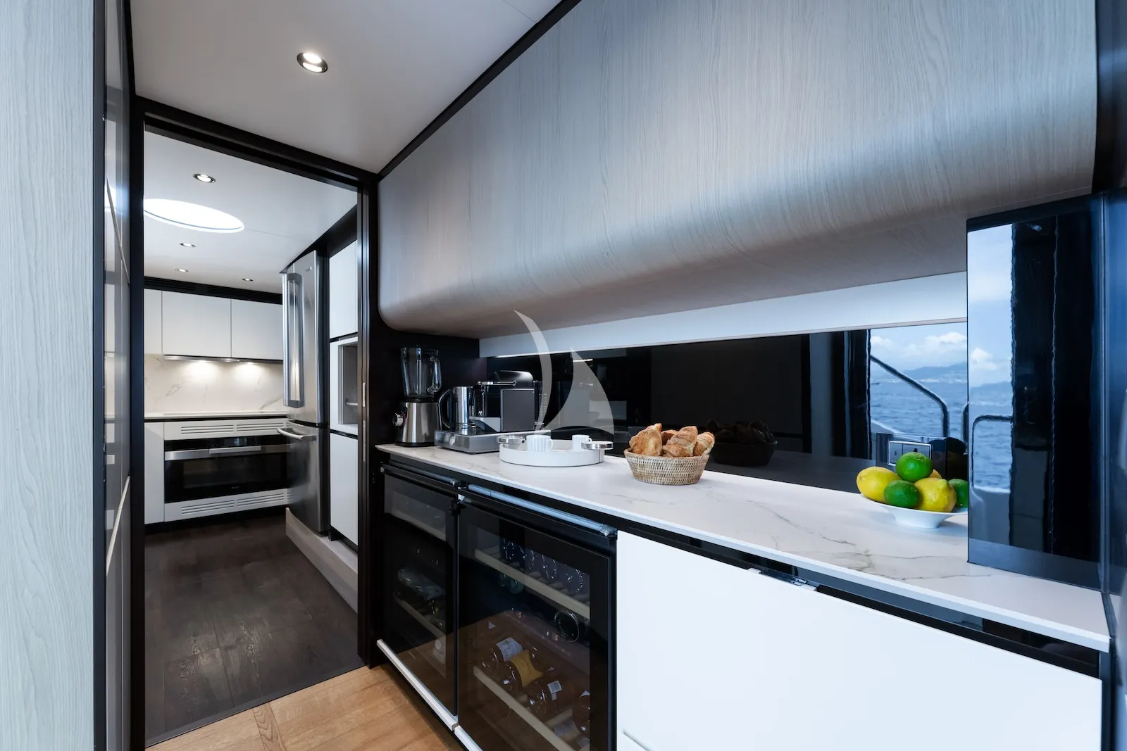 Charter Yacht ZOZO - Azimut Grande 27m - 5 Cabins - Palma - Mallorca - Ibiza - Balearics - Spain