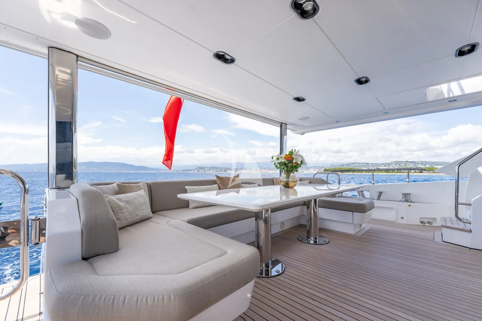 Charter Yacht ZOZO - Azimut Grande 27m - 5 Cabins - Palma - Mallorca - Ibiza - Balearics - Spain
