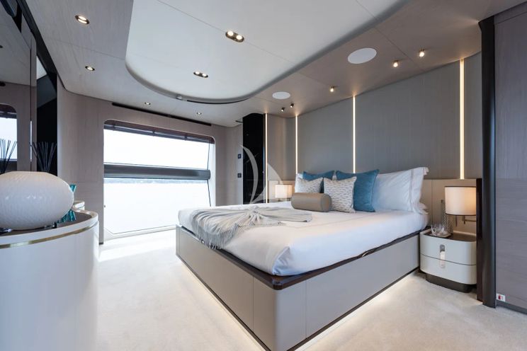 Charter Yacht ZOZO - Azimut Grande 27m - 5 Cabins - Palma - Mallorca - Ibiza - Balearics - Spain