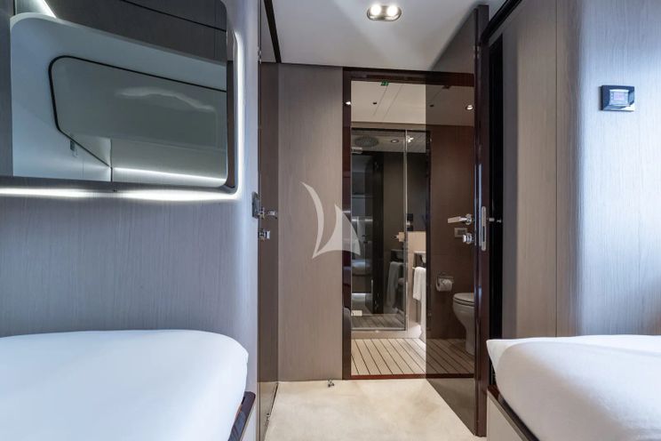 Charter Yacht ZOZO - Azimut Grande 27m - 5 Cabins - Palma - Mallorca - Ibiza - Balearics - Spain