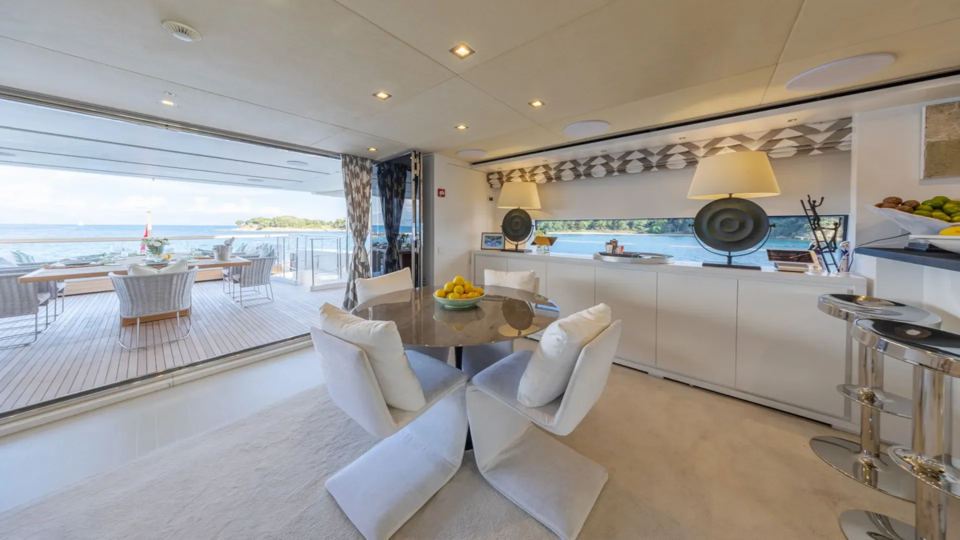 Charter Yacht ZULU 3 - Sanlorenzo SD112 - 4 Cabins - Split - Dubrovnik - Hvar - Croatia - Kotor - Montenegro