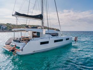 Lagoon 50 - 6 cabins(6 double)- 2018 - Mykonos - Athens - Paros