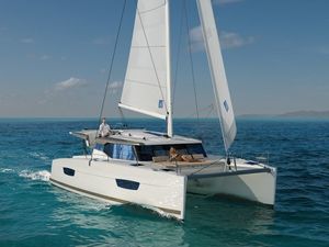 Lucia 40 - 3 cabins(1 Master and 2 double)- 2019 - Trogir - Split