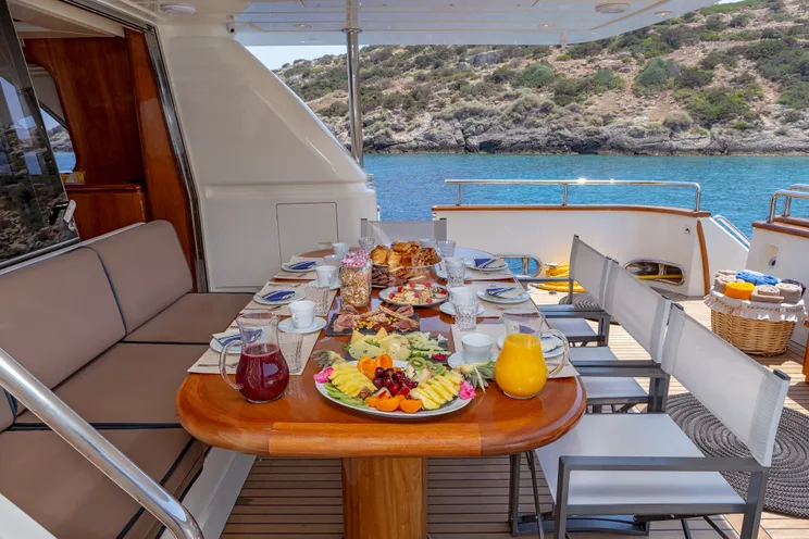 Charter Yacht EFMARIA - Falcon 86 - 5 Cabins - Athens - Mykonos - Santorini - Zakynthos