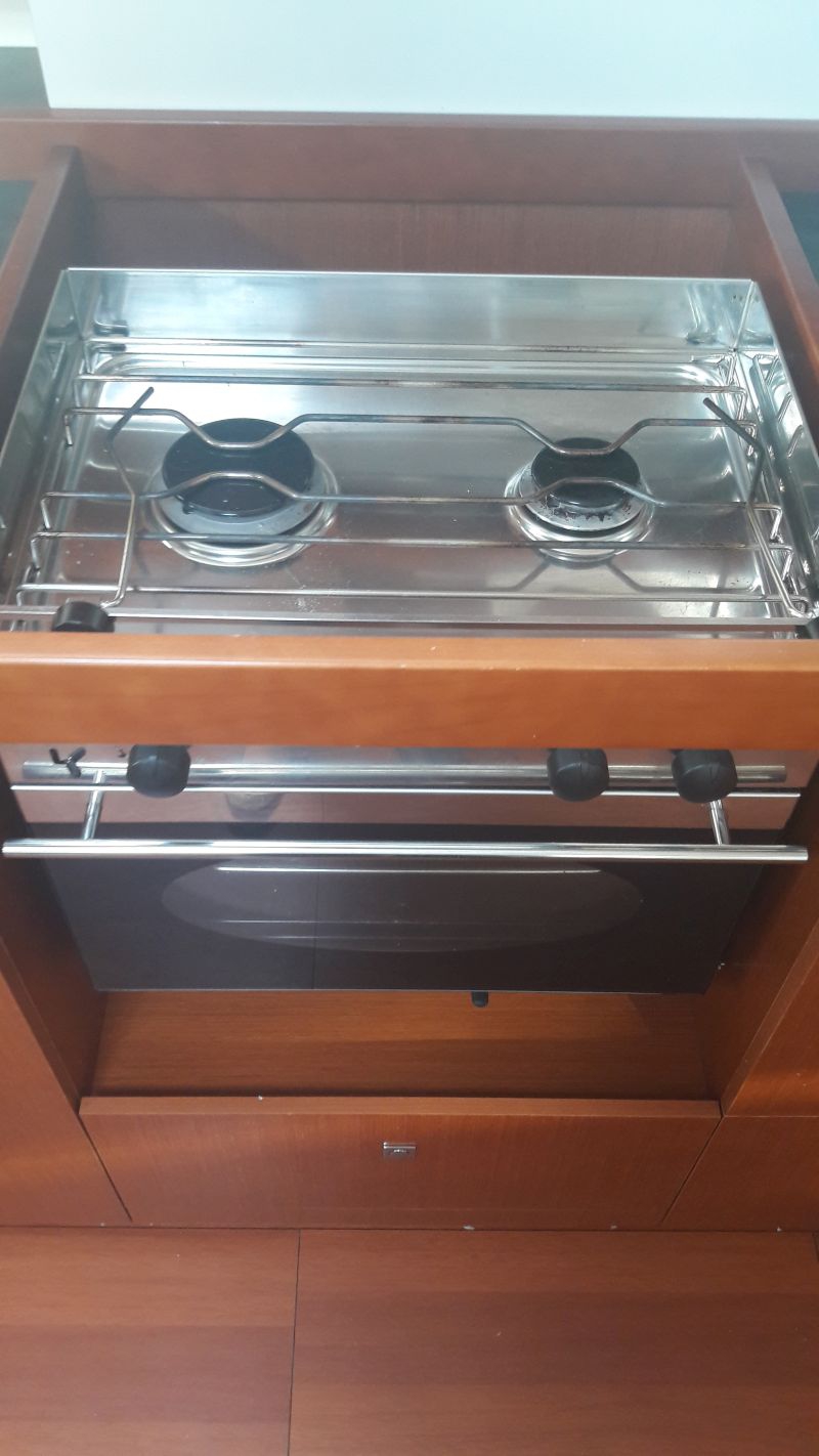 Charter Yacht Alboran Gin Fizz