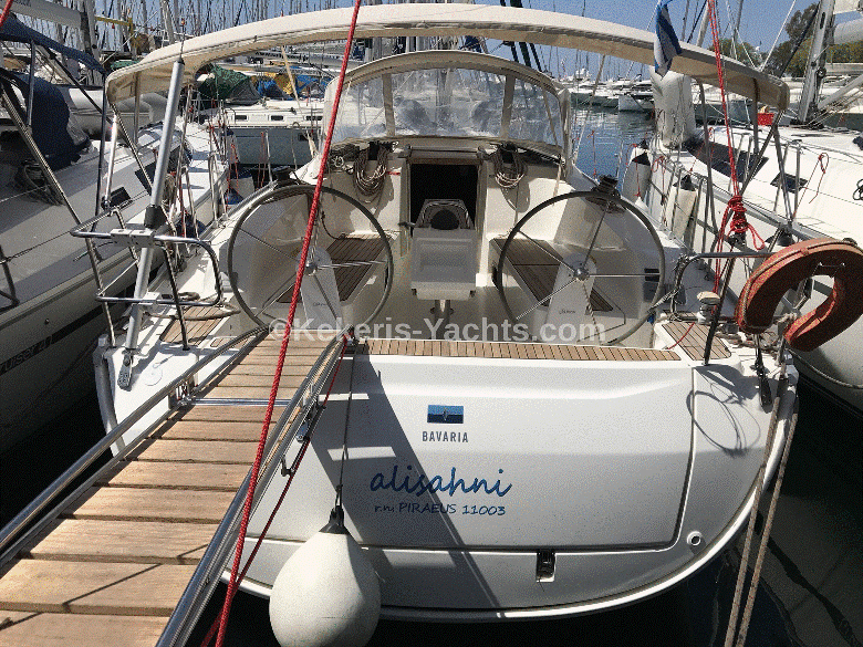 Charter Yacht Alisahni