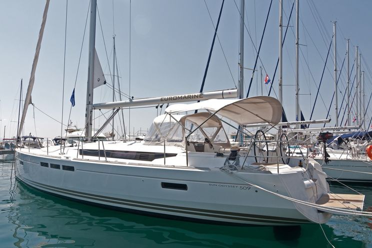 Charter Yacht Sun Odyssey 509 - 2014 - 5 cabins(5 doubles)- Split - Trogir - Kastela