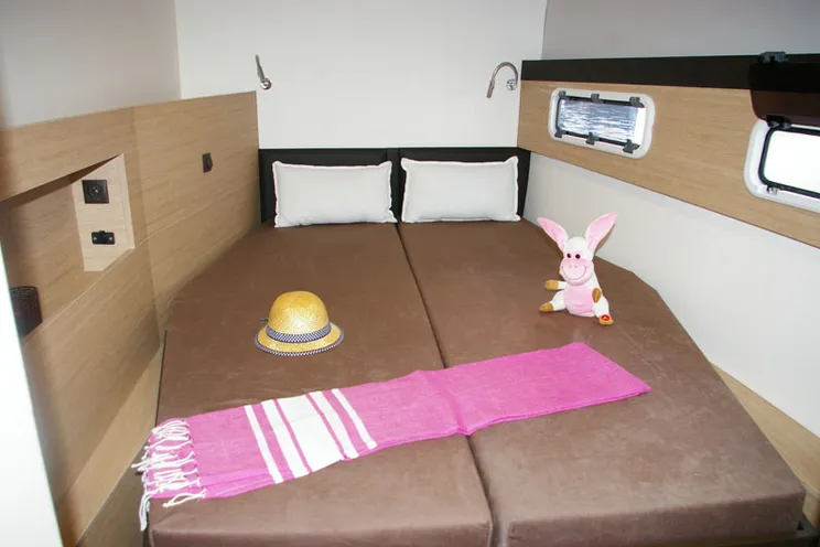 Charter Yacht Bali 4.5 - 4 + 2 cabins(4 double 2 single)- 2018 - Miami