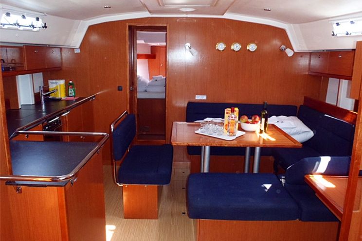 Charter Yacht Bavaria 45 - 4 Cabins -Trogir