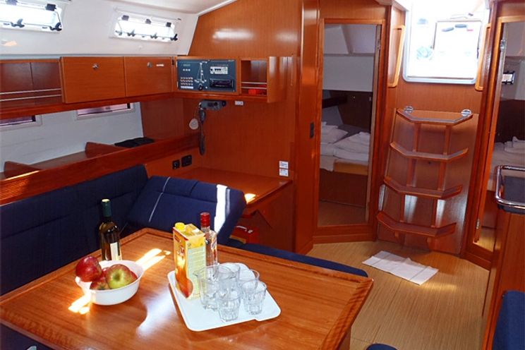 Charter Yacht Bavaria 45 - 4 Cabins -Trogir