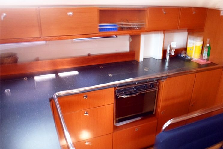 Charter Yacht Bavaria 45 - 4 Cabins -Trogir