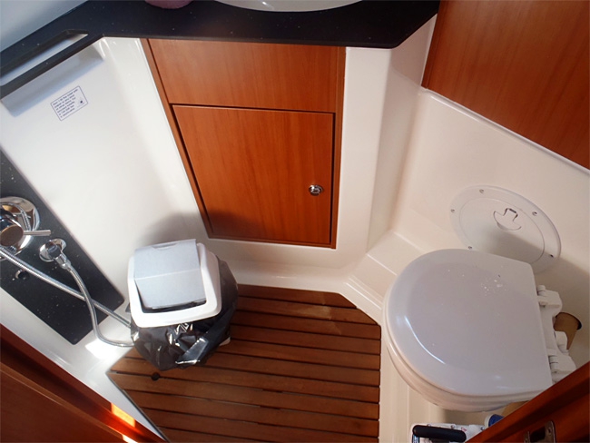 Charter Yacht Bavaria 45 - 4 Cabins -Trogir