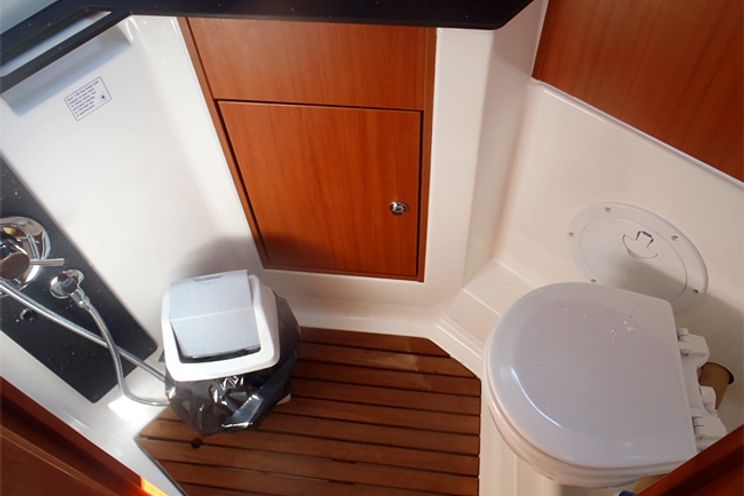 Charter Yacht Bavaria 45 - 4 Cabins -Trogir