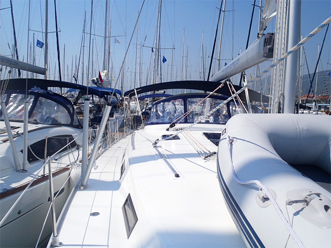 Charter Yacht Bavaria 45 - 4 Cabins -Trogir