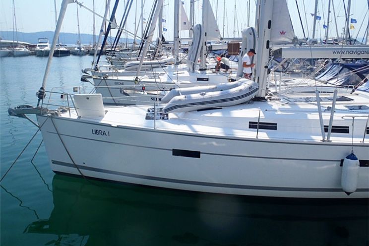 Charter Yacht Bavaria 45 - 4 Cabins -Trogir
