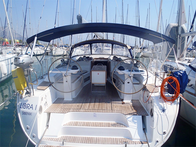 Charter Yacht Bavaria 45 - 4 Cabins -Trogir