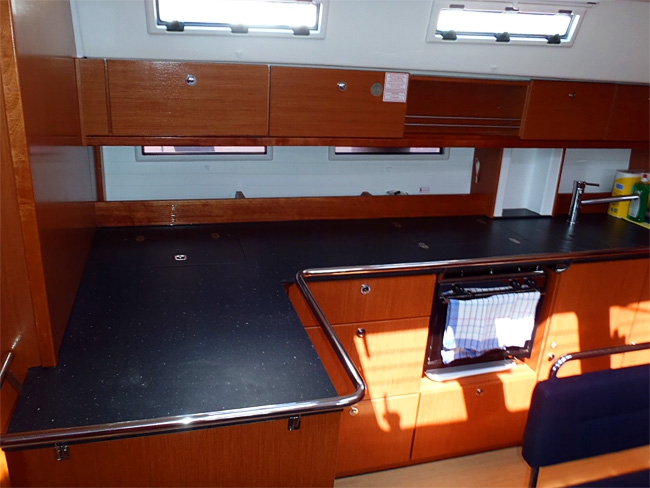 Charter Yacht Bavaria 45 - 4 Cabins -Trogir